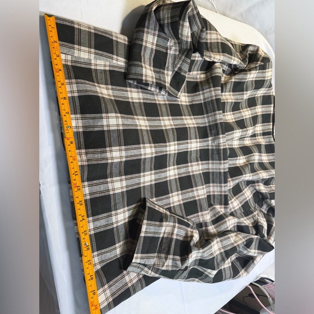 MANFINITY Black and Cream Plaid Blazer- Size XL - Picture 7 of 9